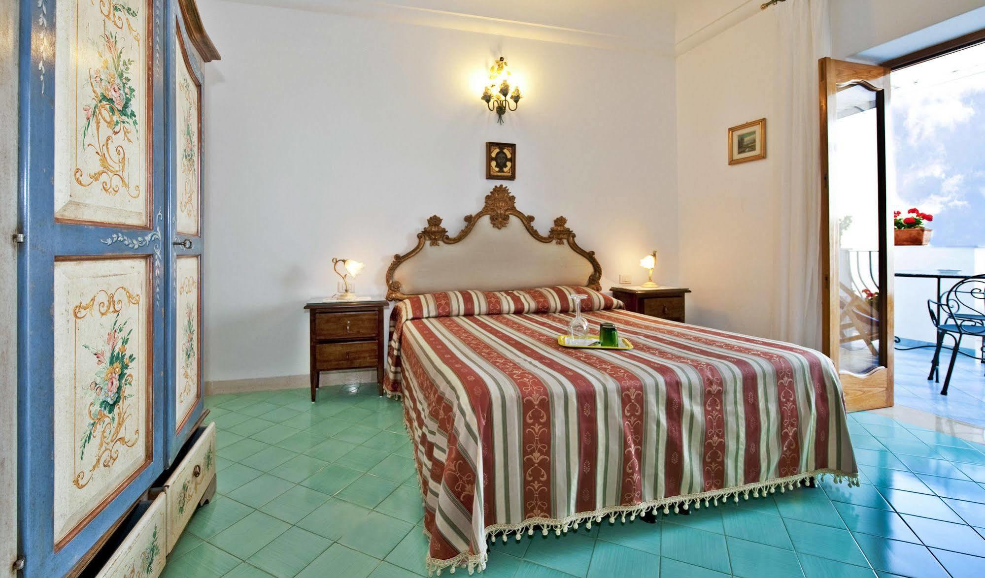 La Rosa Dei Venti Aparthotel Positano Exterior foto